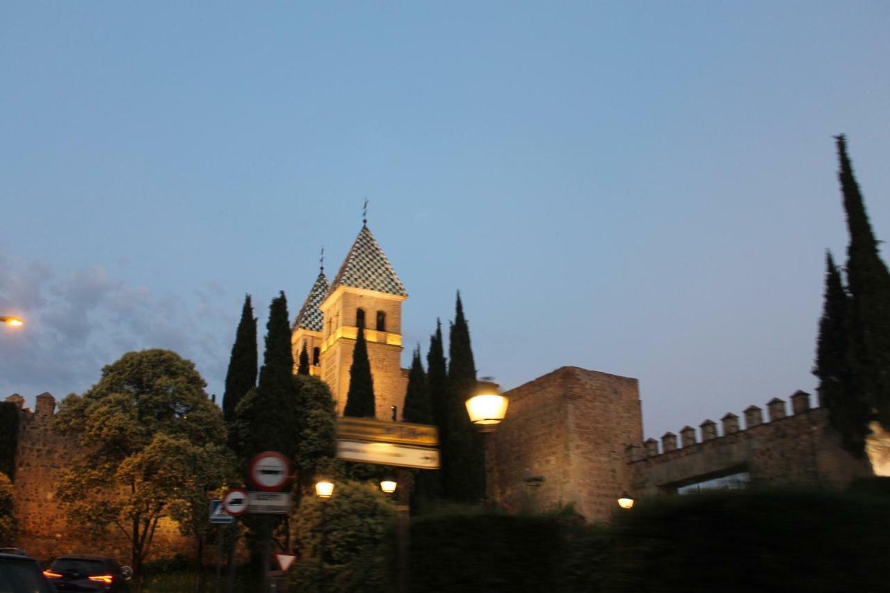 El Rincon De Puerta Nueva Daire Toledo Dış mekan fotoğraf